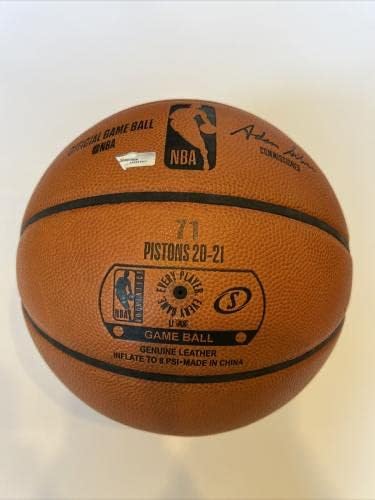 משחק ציון וויליאמסון השתמש בחתימה על חתימת כדורסל כבדי כבדות קאו -קאה - כדורסלן עם חתימה